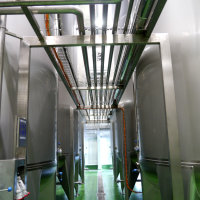 Tanks for storage of aseptic materials