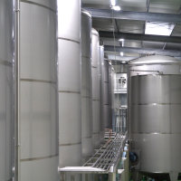 Tanks for storage of aseptic materials