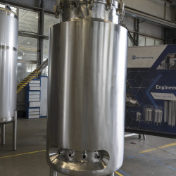 Electropolished tanks for pharmaceutical company